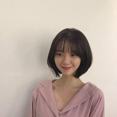 网红吃瓜短发