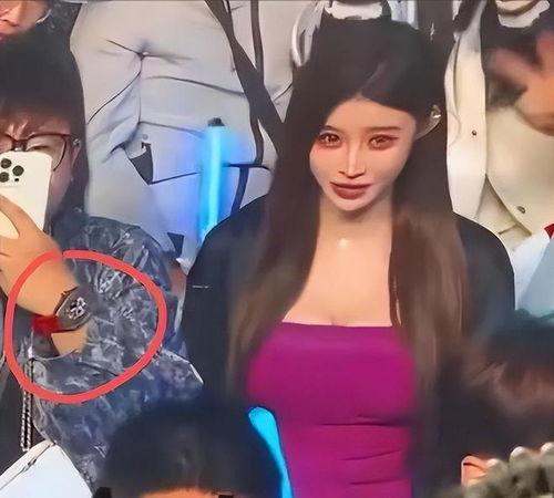 吃瓜网红的模特男友是谁,吃瓜网红的神秘模特男友身份揭秘