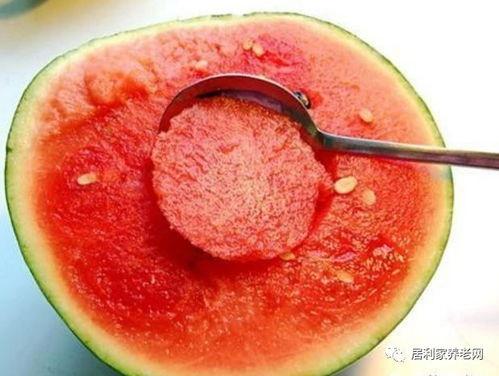 网红语吃瓜是什么意思,吃瓜背后的网络文化现象