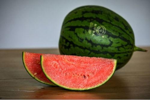 黑吃料吃瓜官网爆料啥,揭秘娱乐圈幕后真相