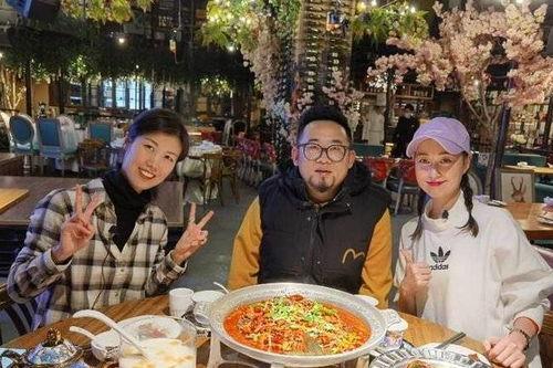 柳州酒吧吃瓜事件网红,网红直播引发的热议与反思