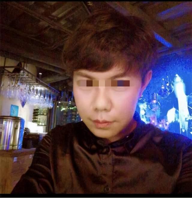 广东网红女吃瓜事件